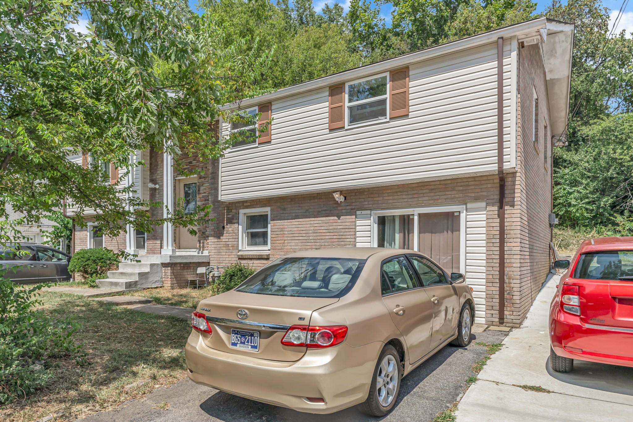 Image 3 of 26 For 8449 106th Place