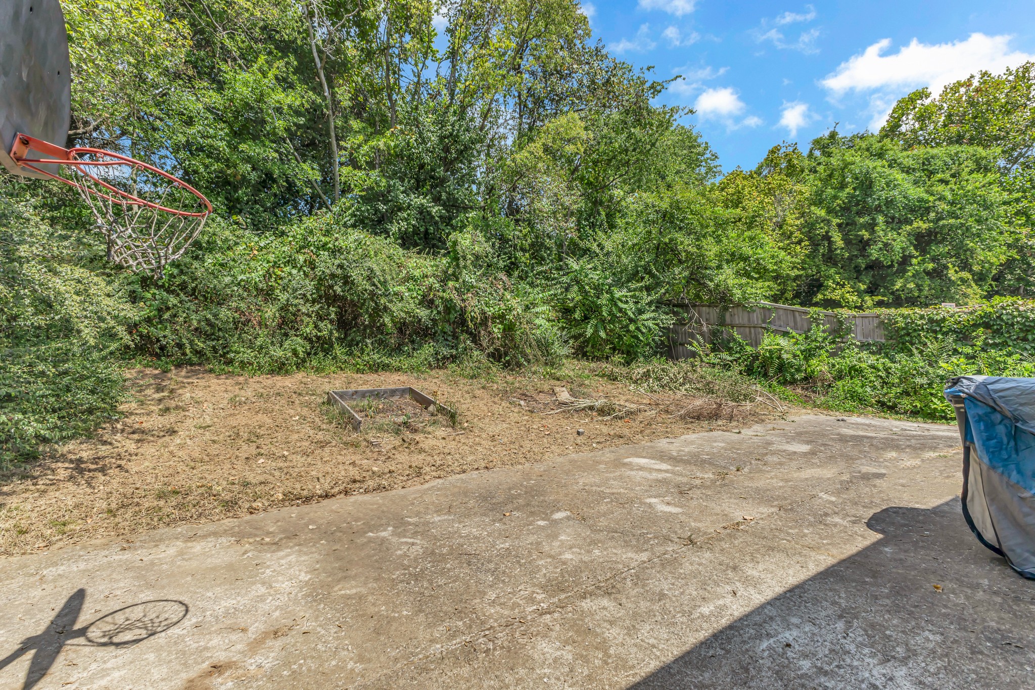 Image 7 of 26 For 8449 106th Place