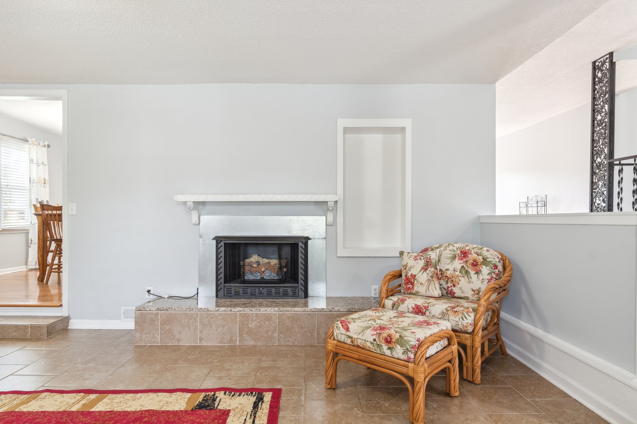 Image 10 of 15 For 3342 Crandon Drive