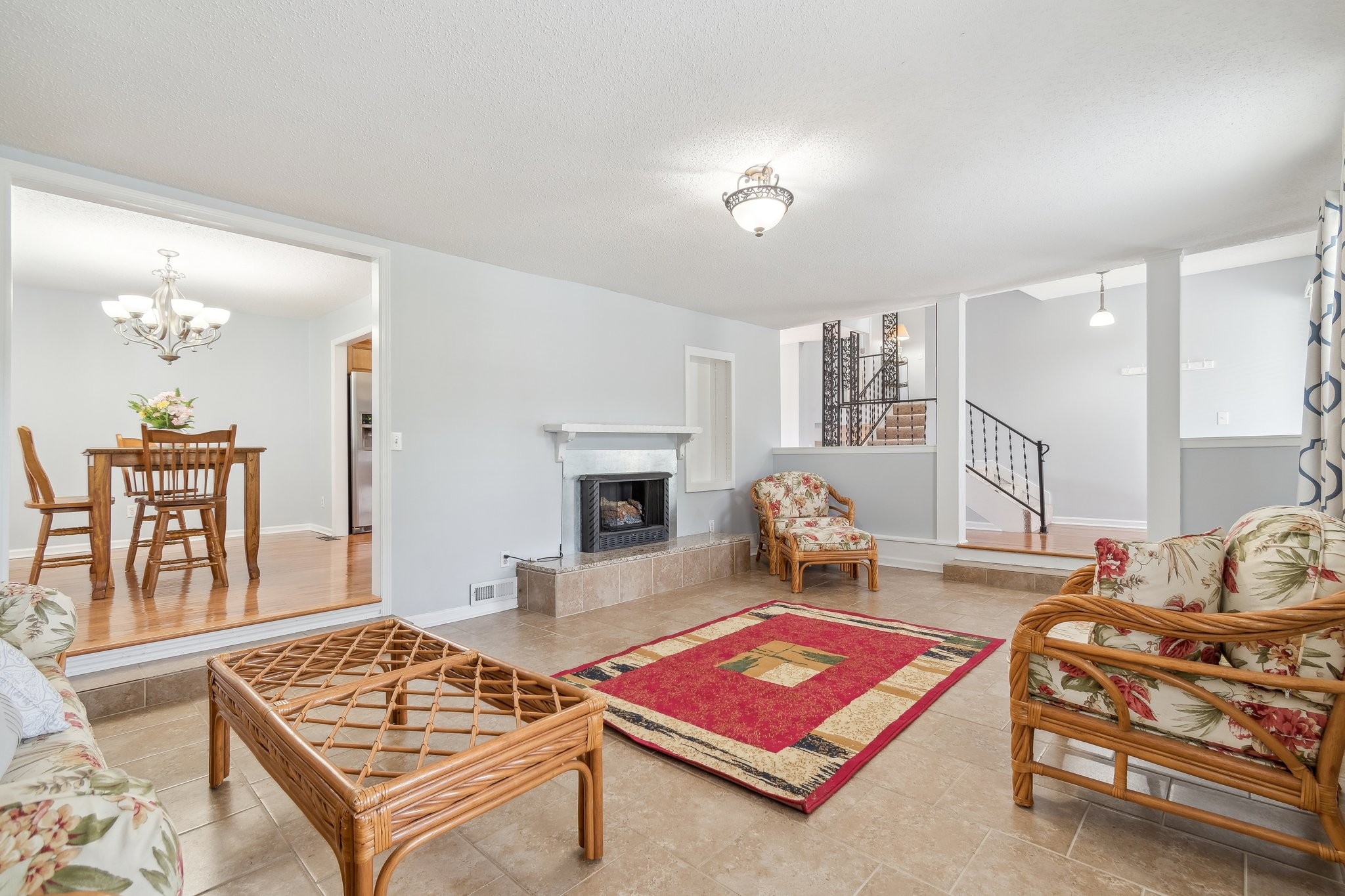 Image 2 of 15 For 3342 Crandon Drive