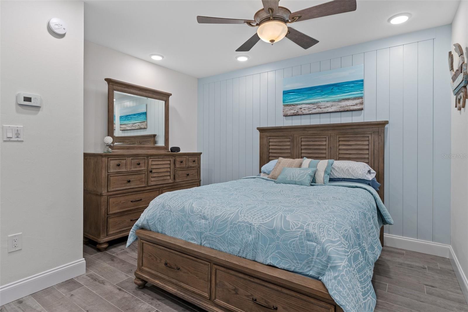 Image 19 of 33 For 5215 Swiftwater Way 3