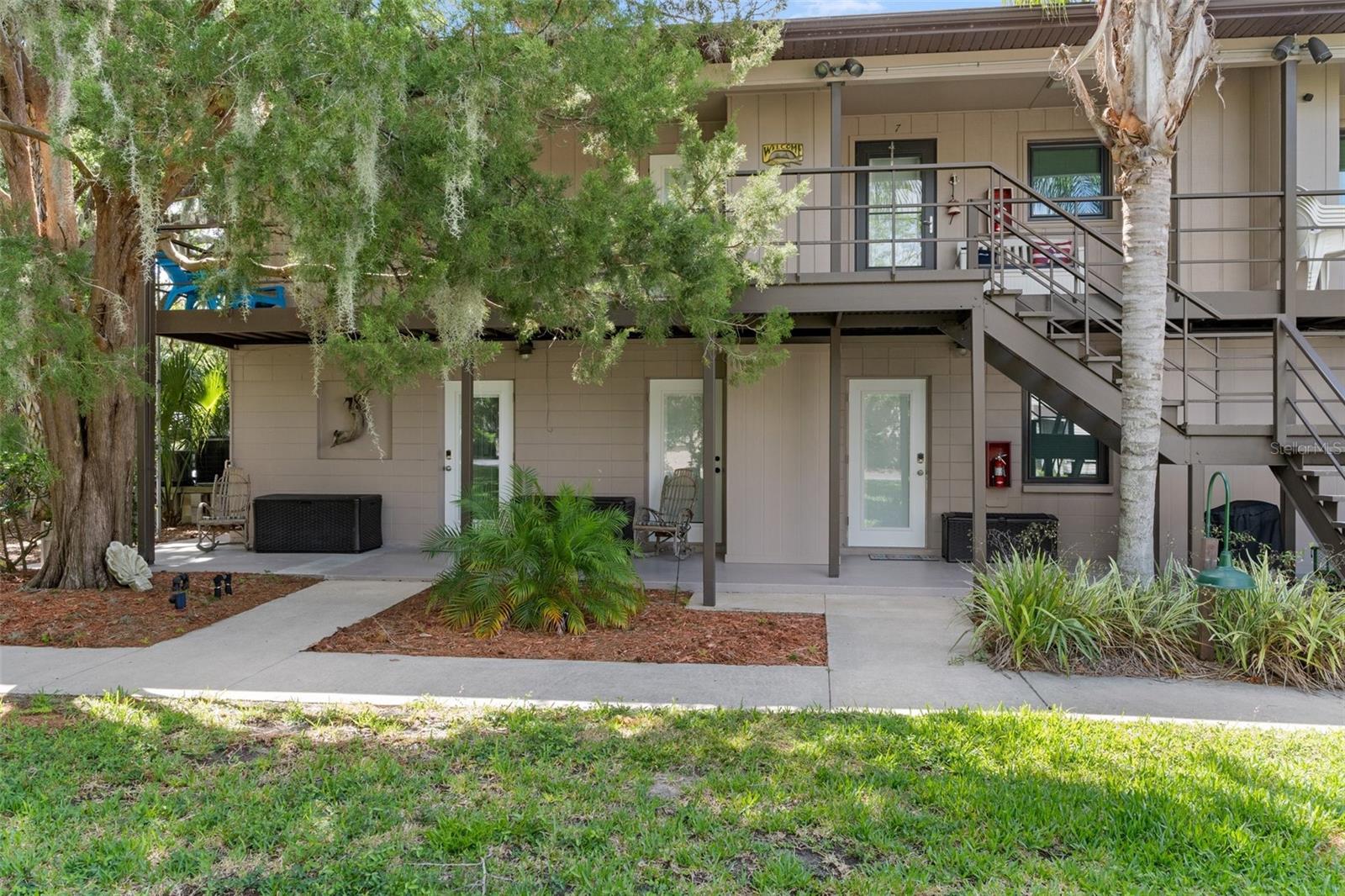 Image 6 of 33 For 5215 Swiftwater Way 3