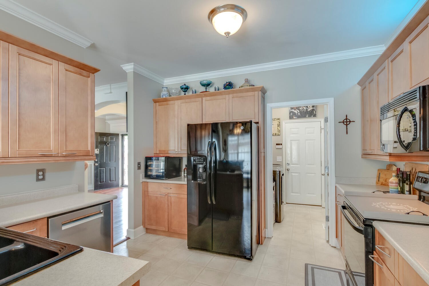 Image 7 of 42 For 8393 110th Street