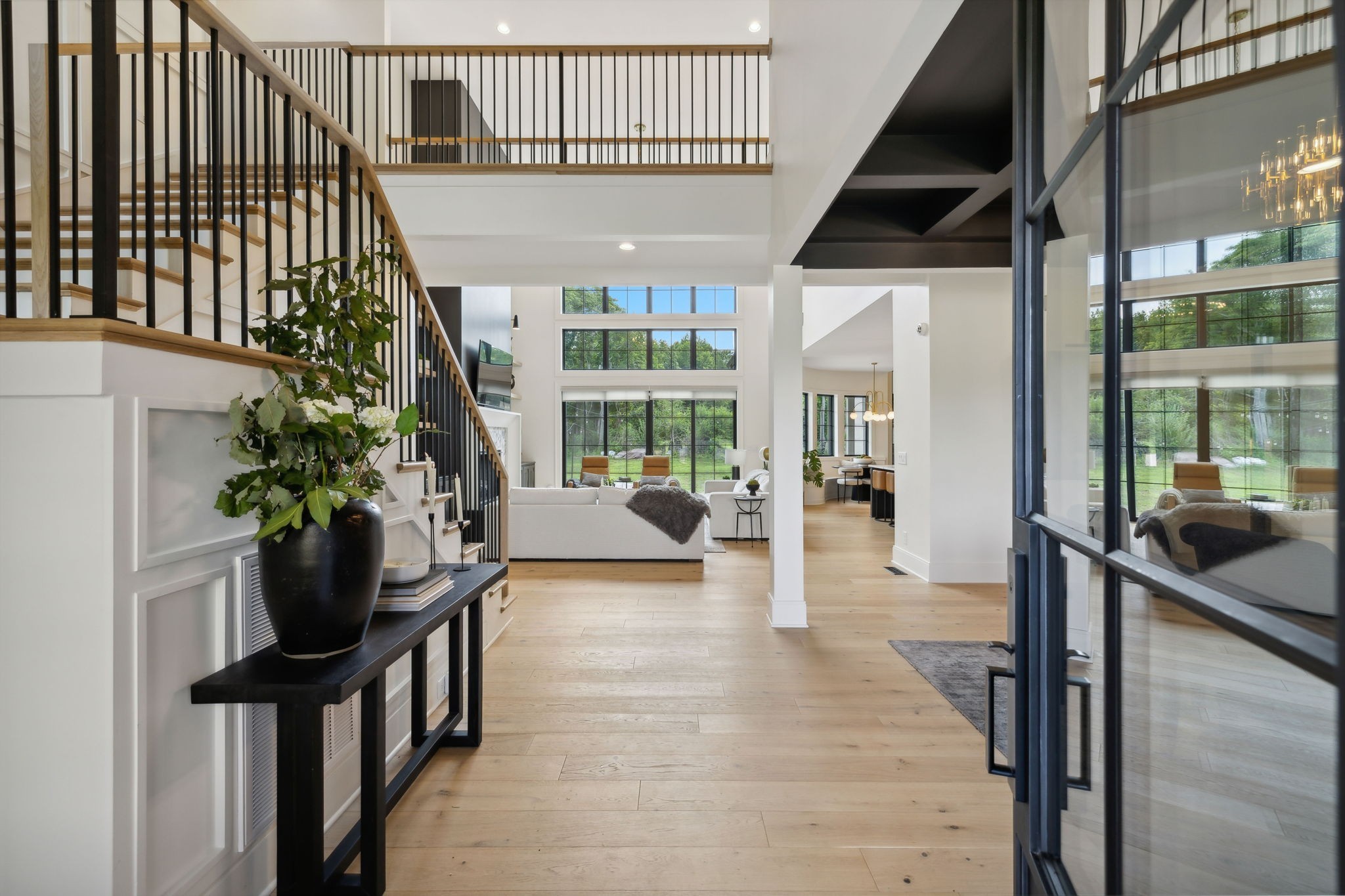 Image 4 of 25 For 10690 44th Terrace