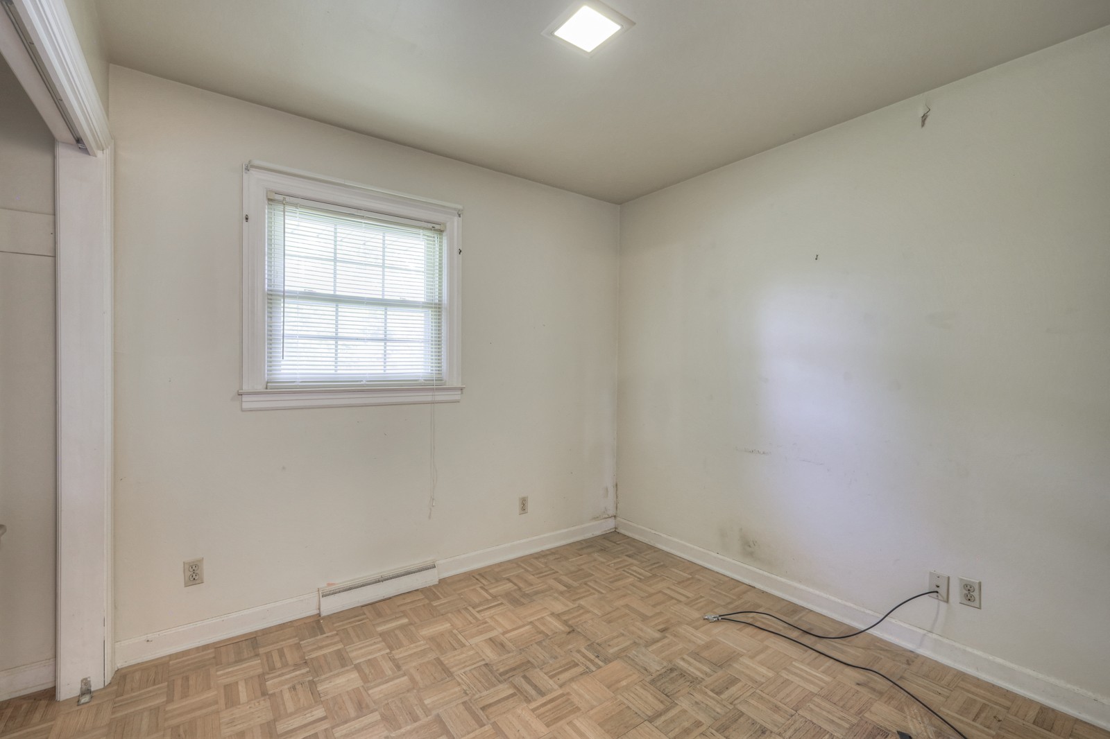 Image 10 of 35 For 9300 161st Street