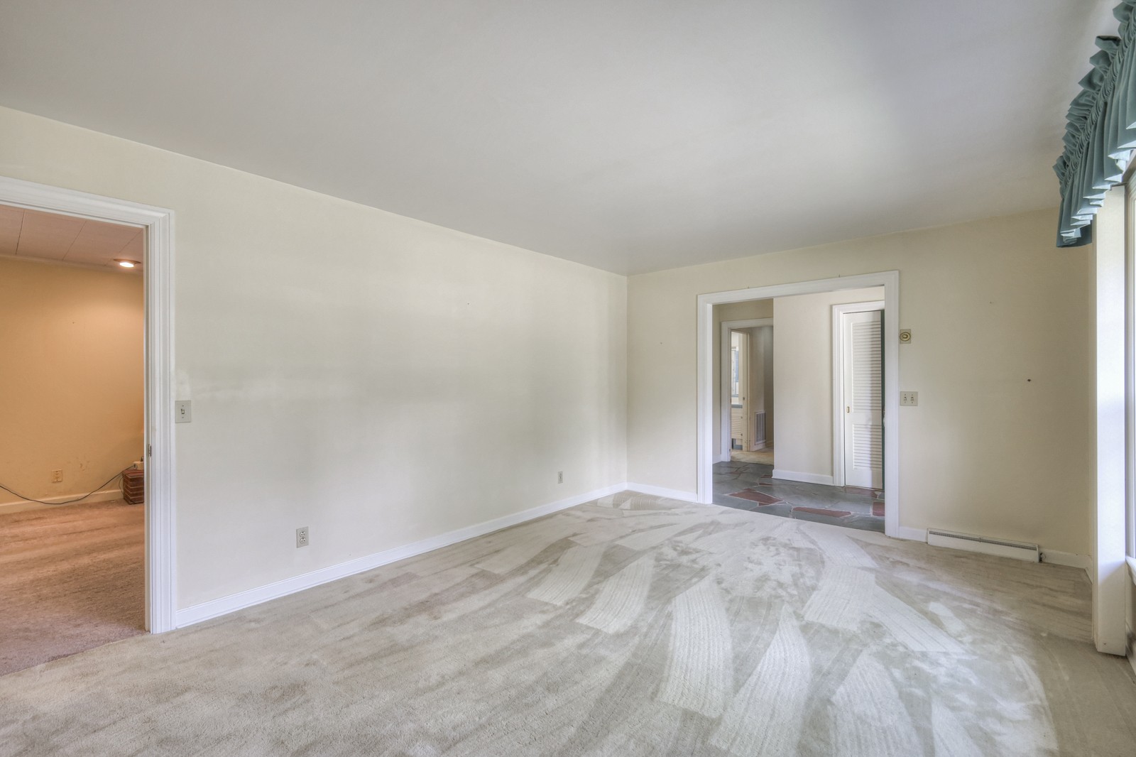 Image 14 of 35 For 9300 161st Street