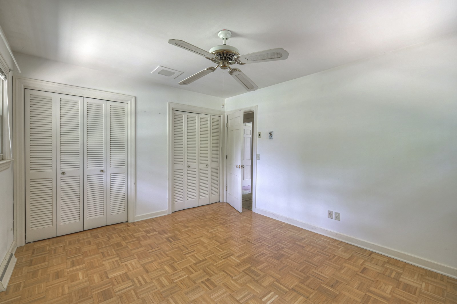 Image 19 of 35 For 9300 161st Street