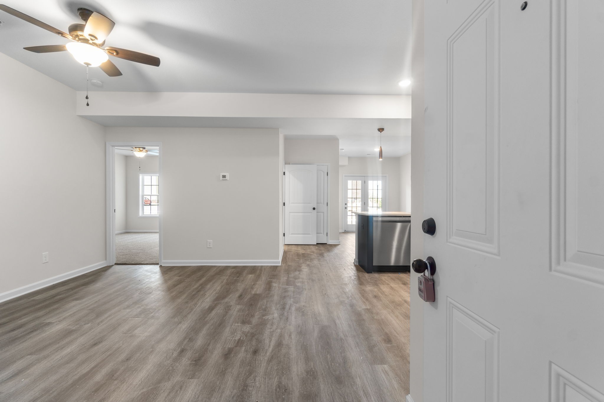 Image 2 of 21 For 8386 136th Pl