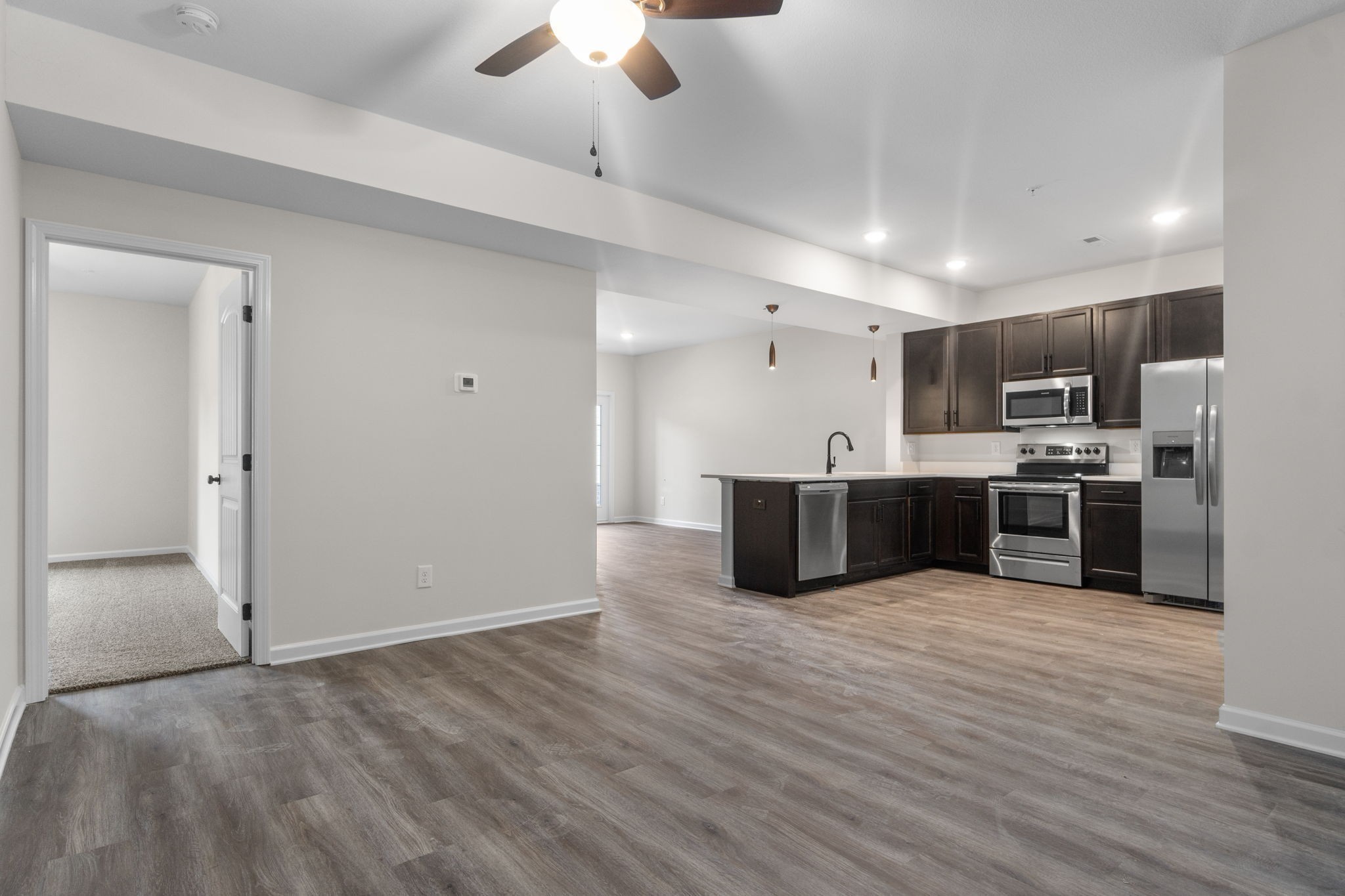 Image 3 of 21 For 8386 136th Pl