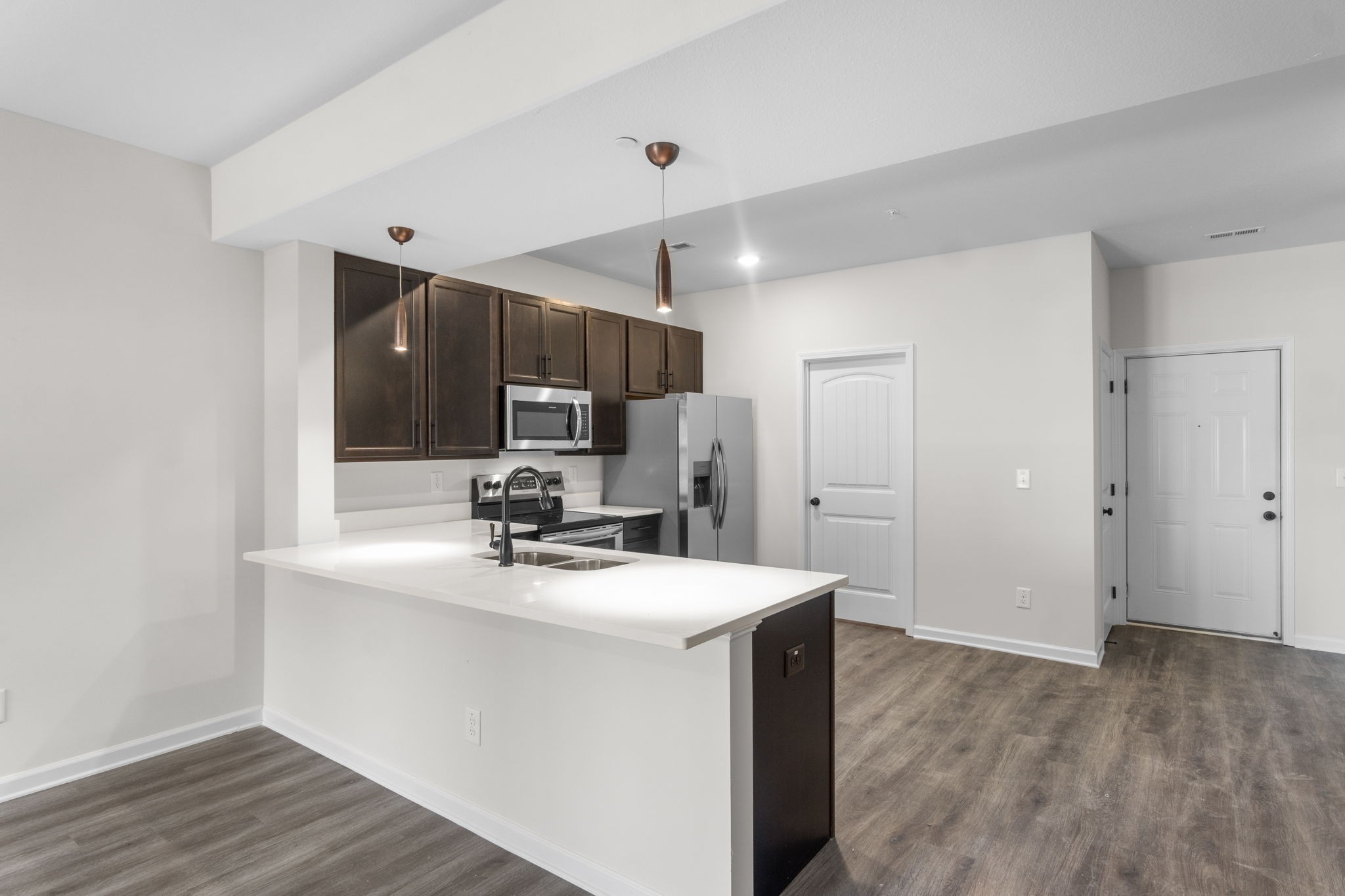 Image 5 of 21 For 8386 136th Pl