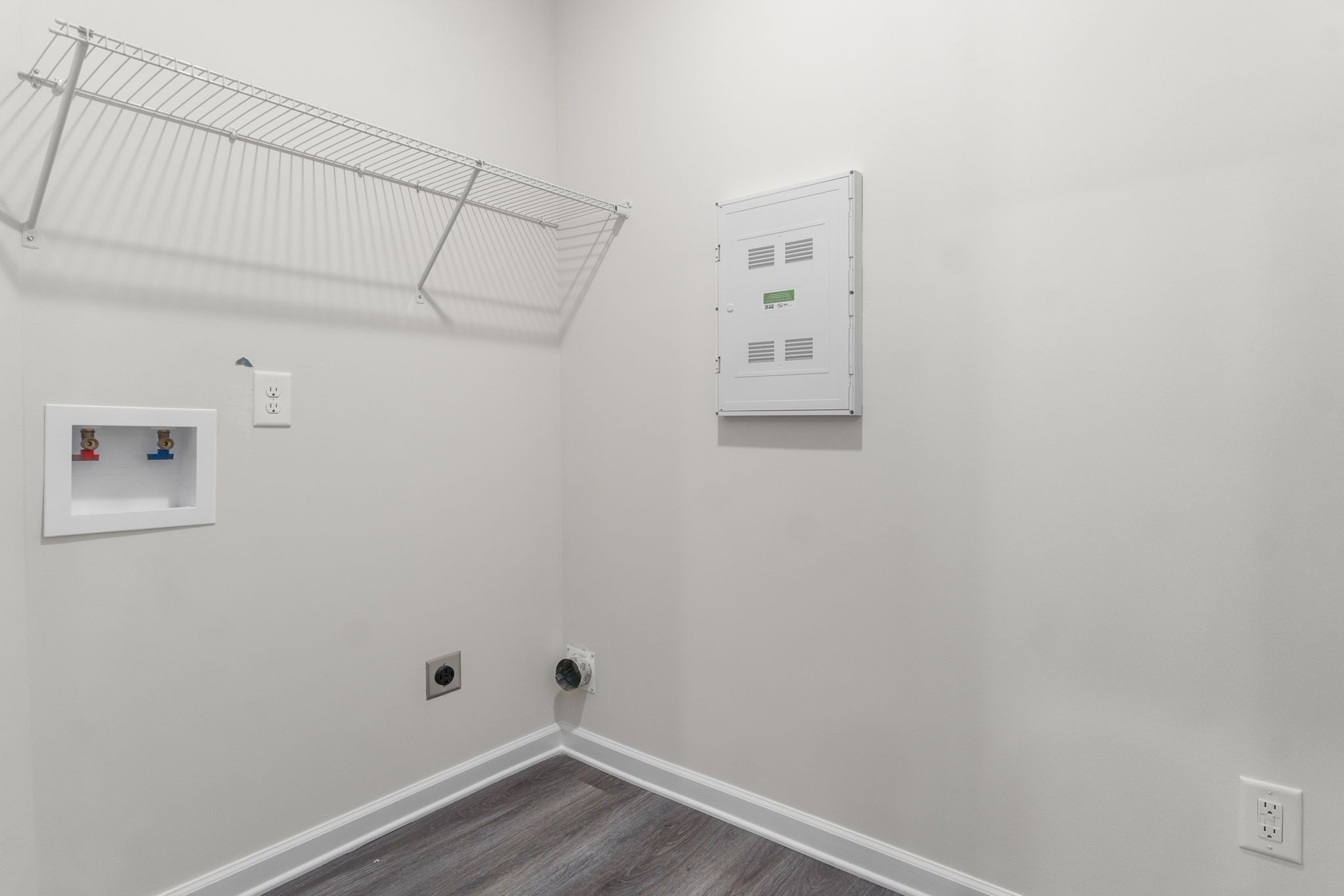 Image 6 of 21 For 8386 136th Pl