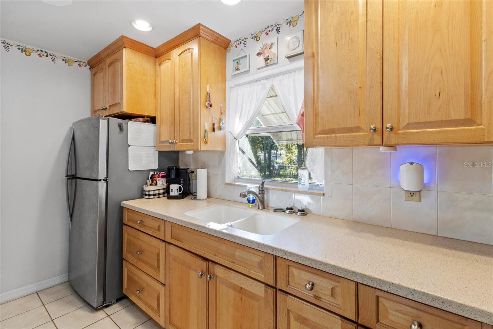 Listing photo id 18 for 3 Washington Street