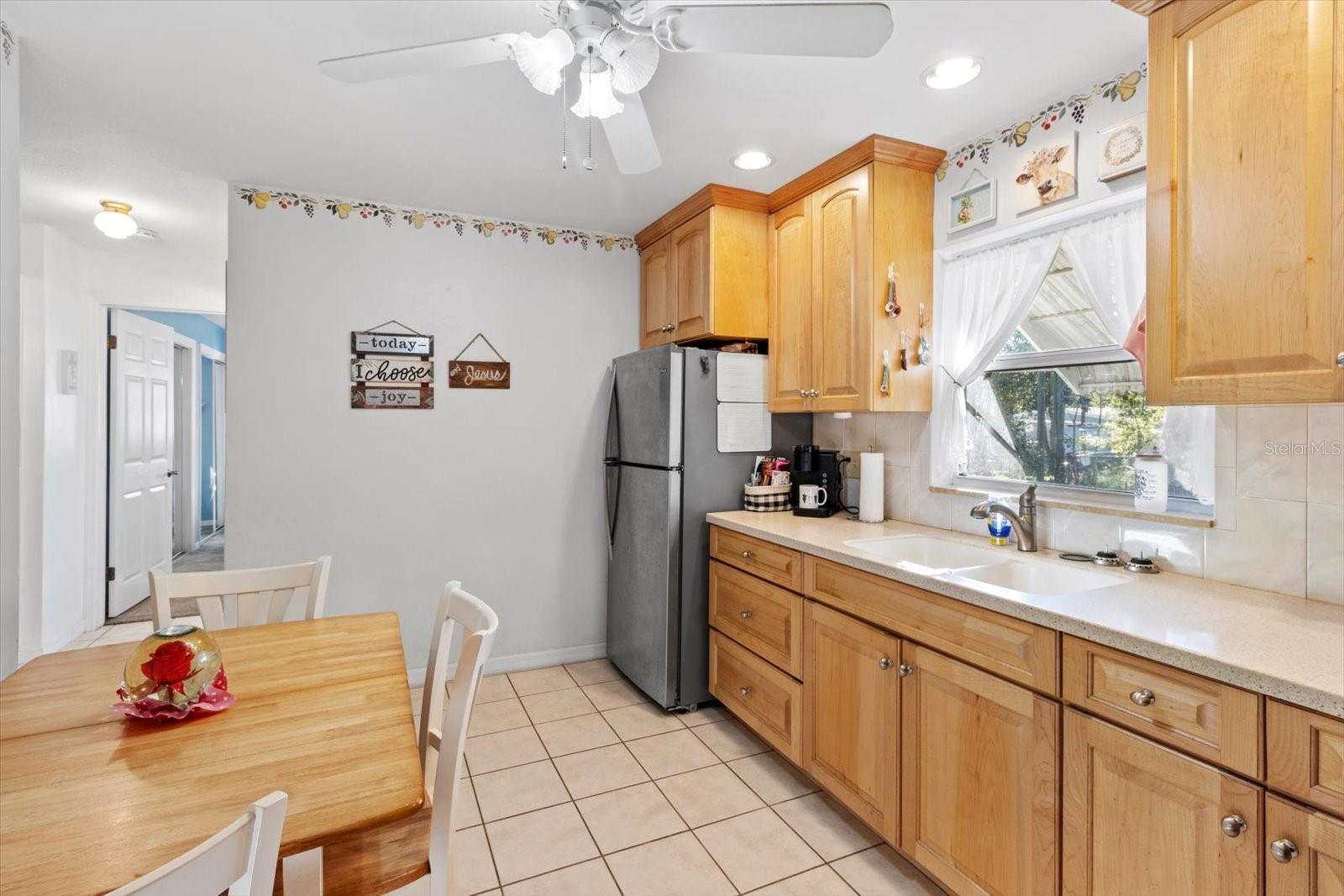 Listing photo id 21 for 3 Washington Street