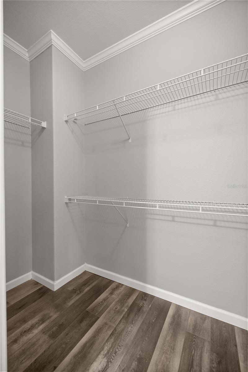 Image 17 of 42 For 11590 52nd Street