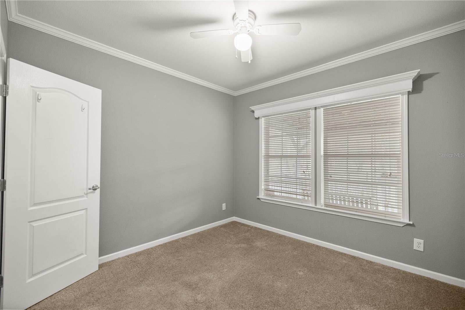 Image 22 of 42 For 11590 52nd Street