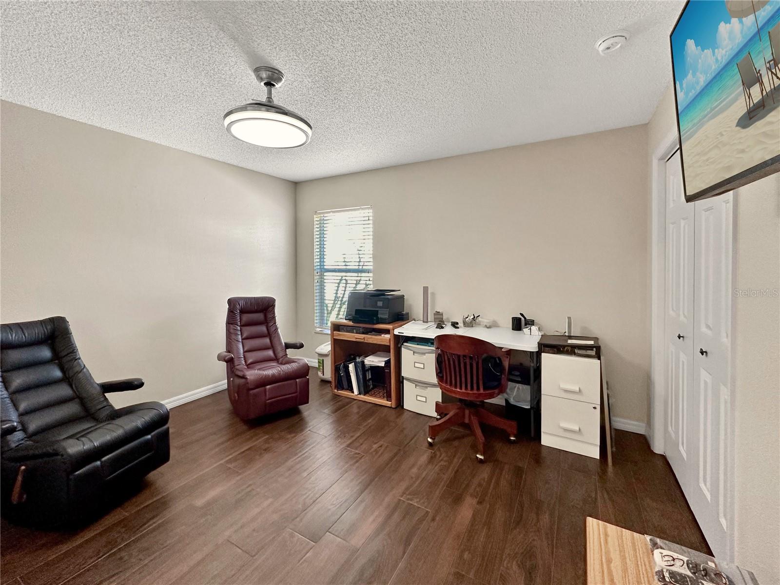 Image 24 of 42 For 867 Castleberry Circle