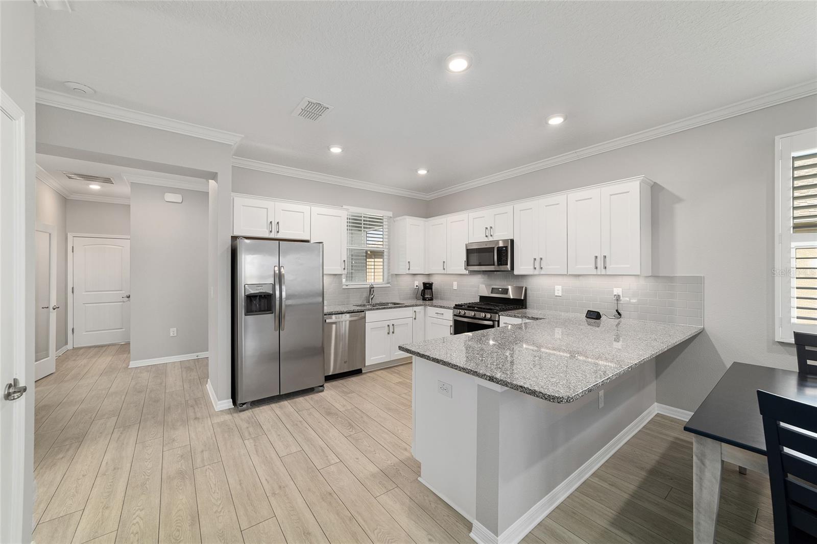 Image 19 of 44 For 9313 102nd Terrace Road