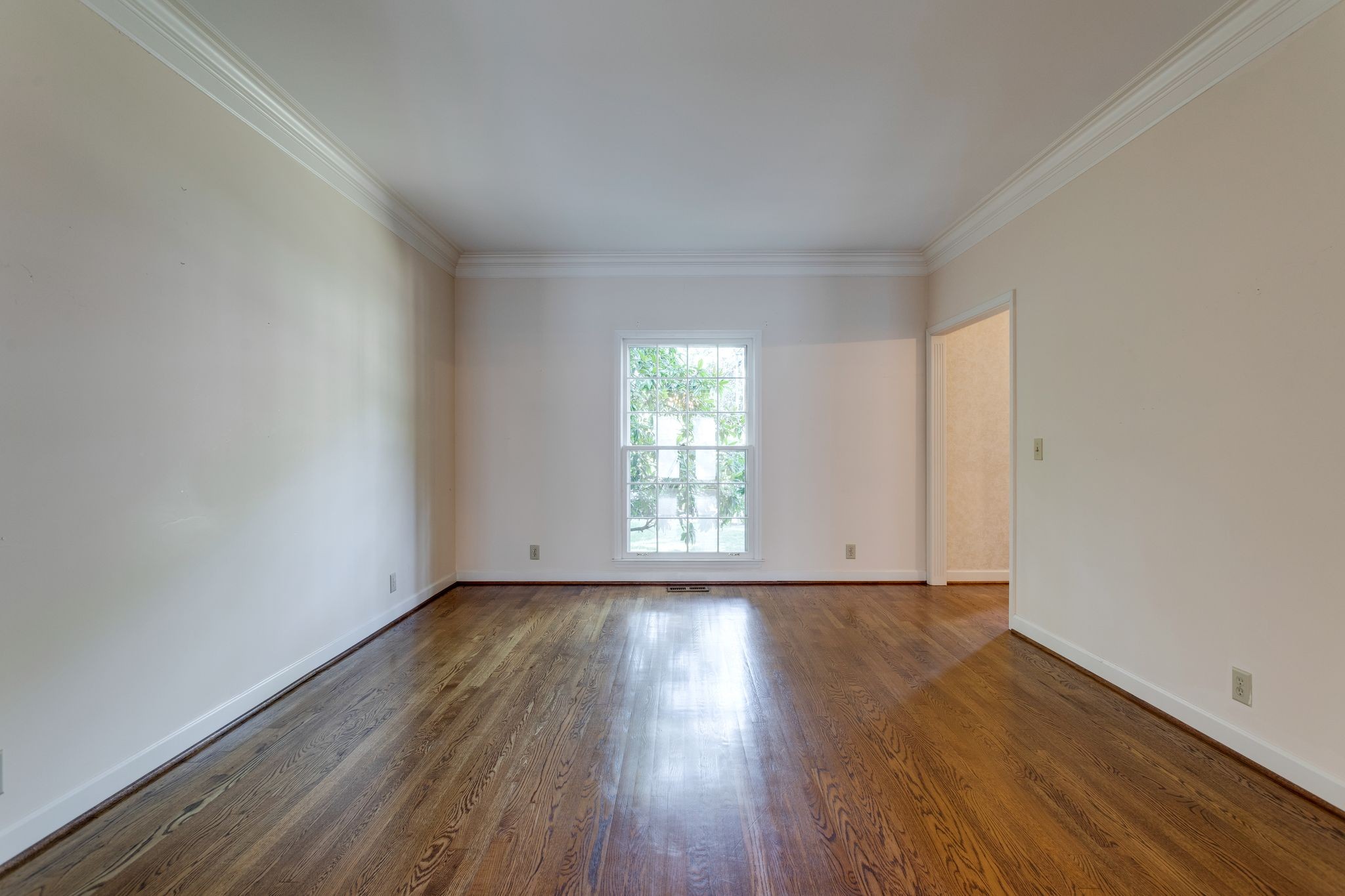 Image 11 of 34 For 4767 39th Street Road