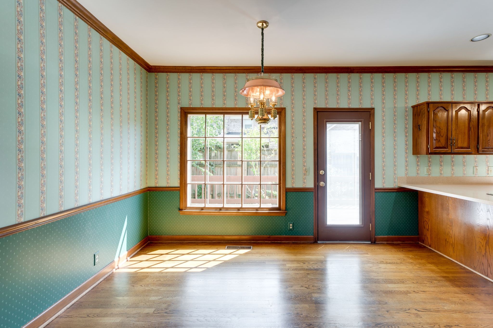 Image 15 of 34 For 4767 39th Street Road