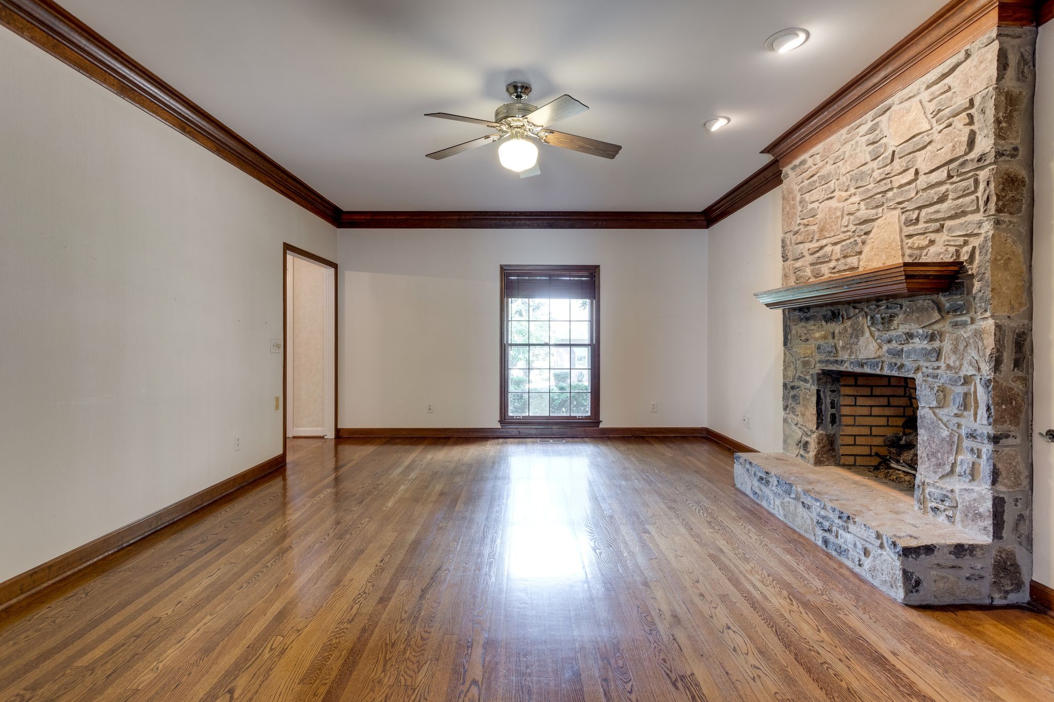 Image 8 of 34 For 4767 39th Street Road
