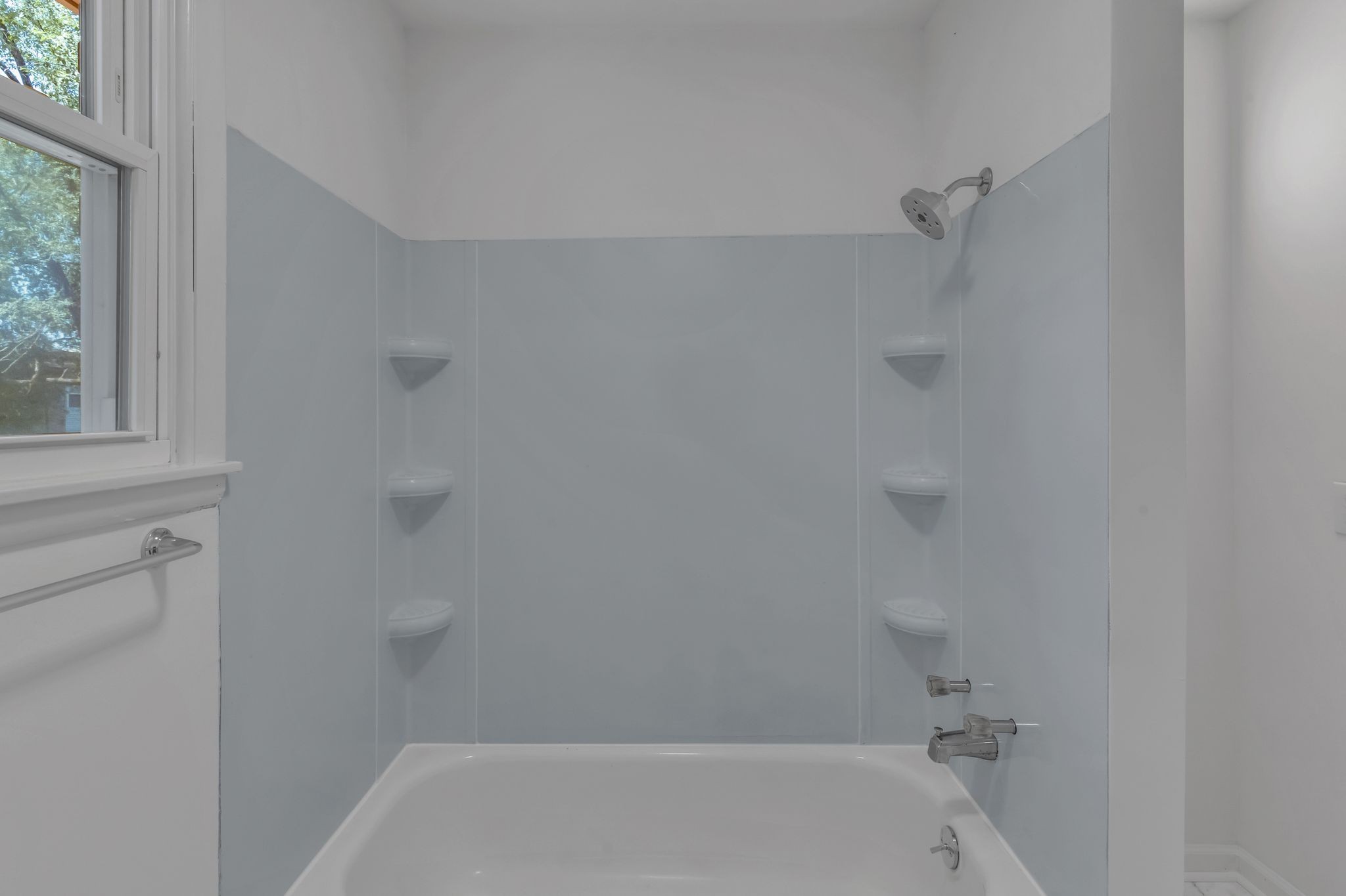 Image 16 of 32 For 1008 Silver Springs Boulevard