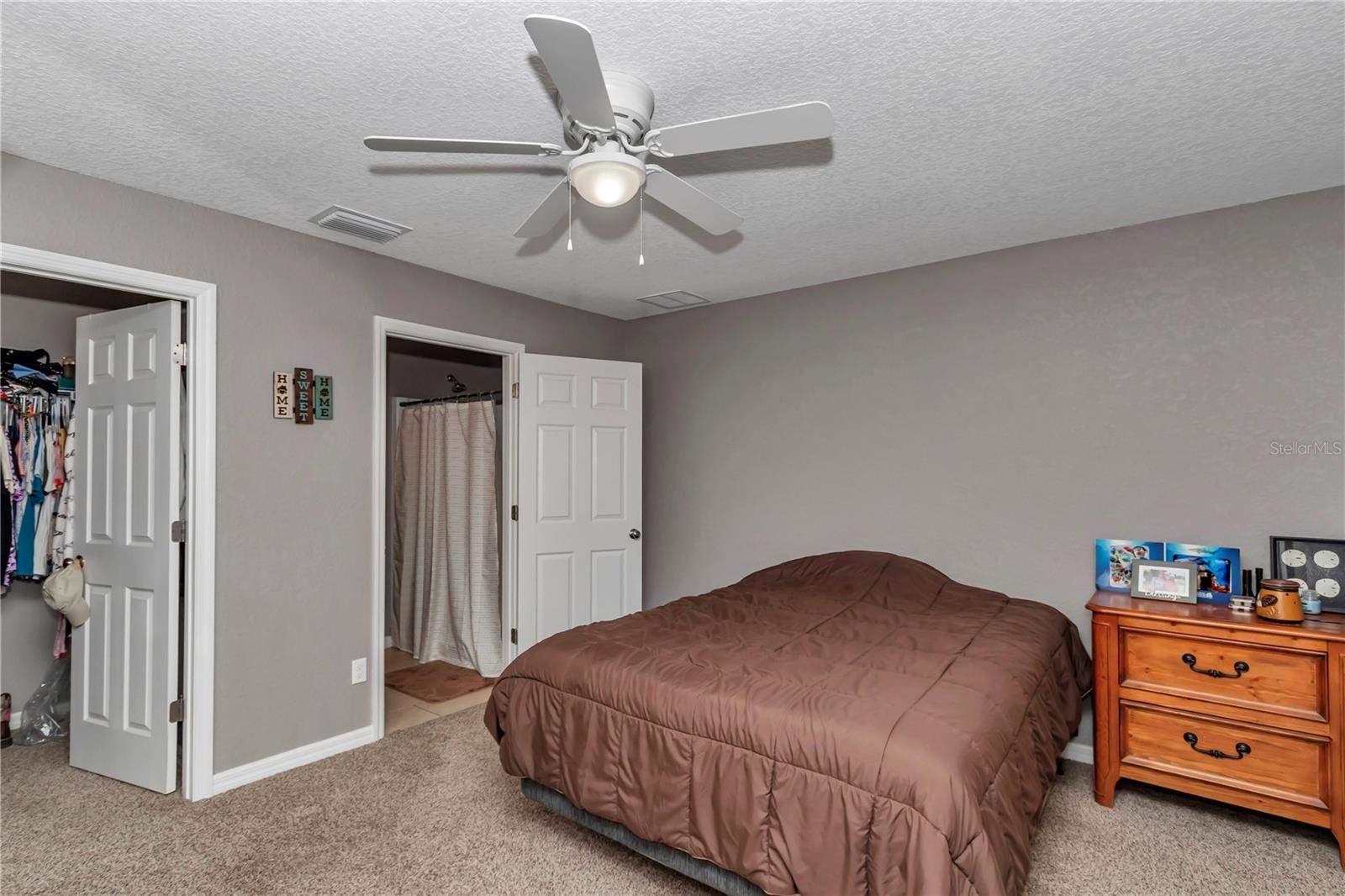Image 30 of 46 For 5056 61st Avenue