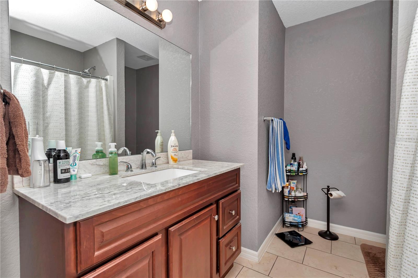 Image 32 of 46 For 5056 61st Avenue