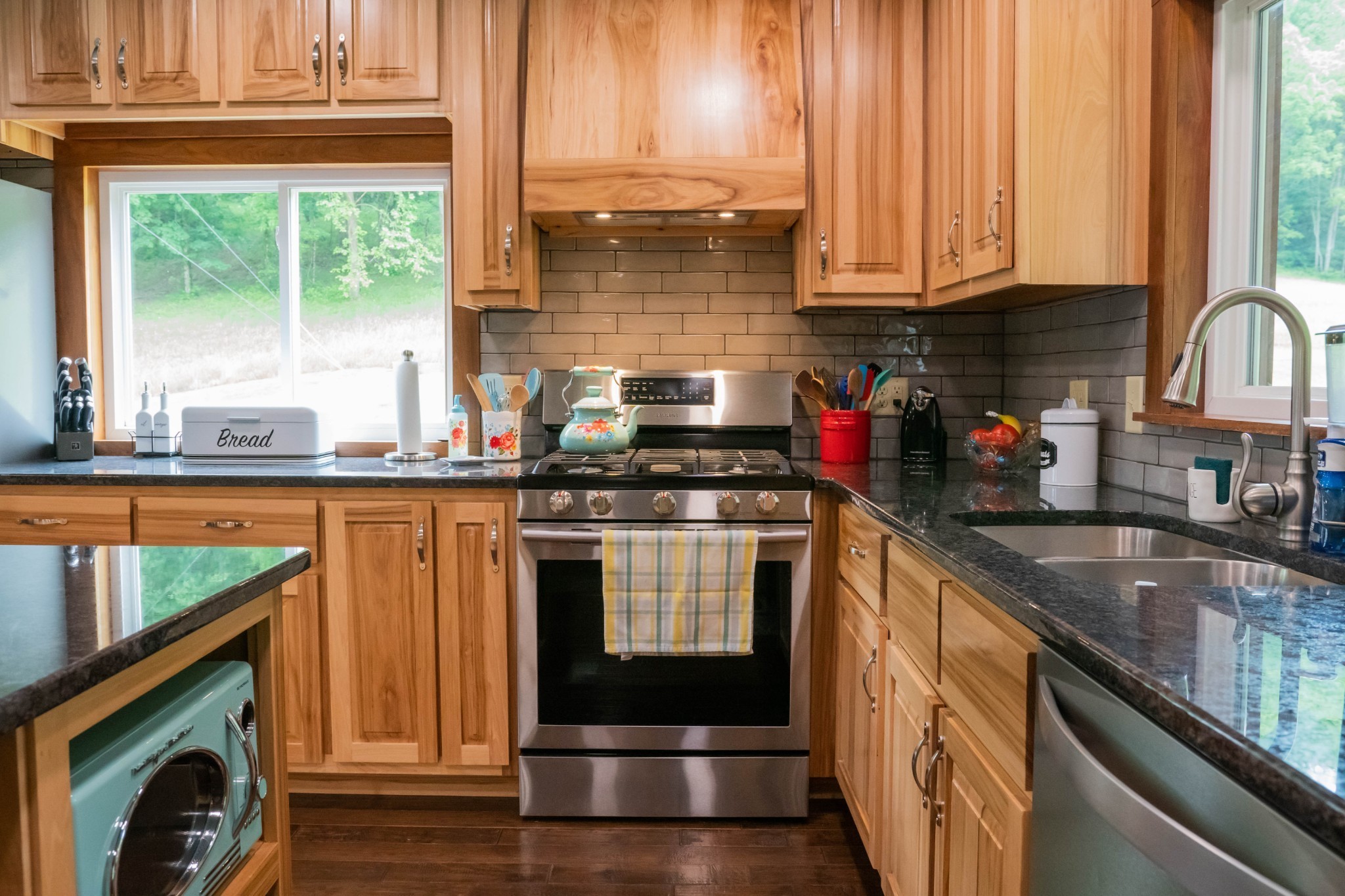 Image 6 of 43 For 10190 178th Street