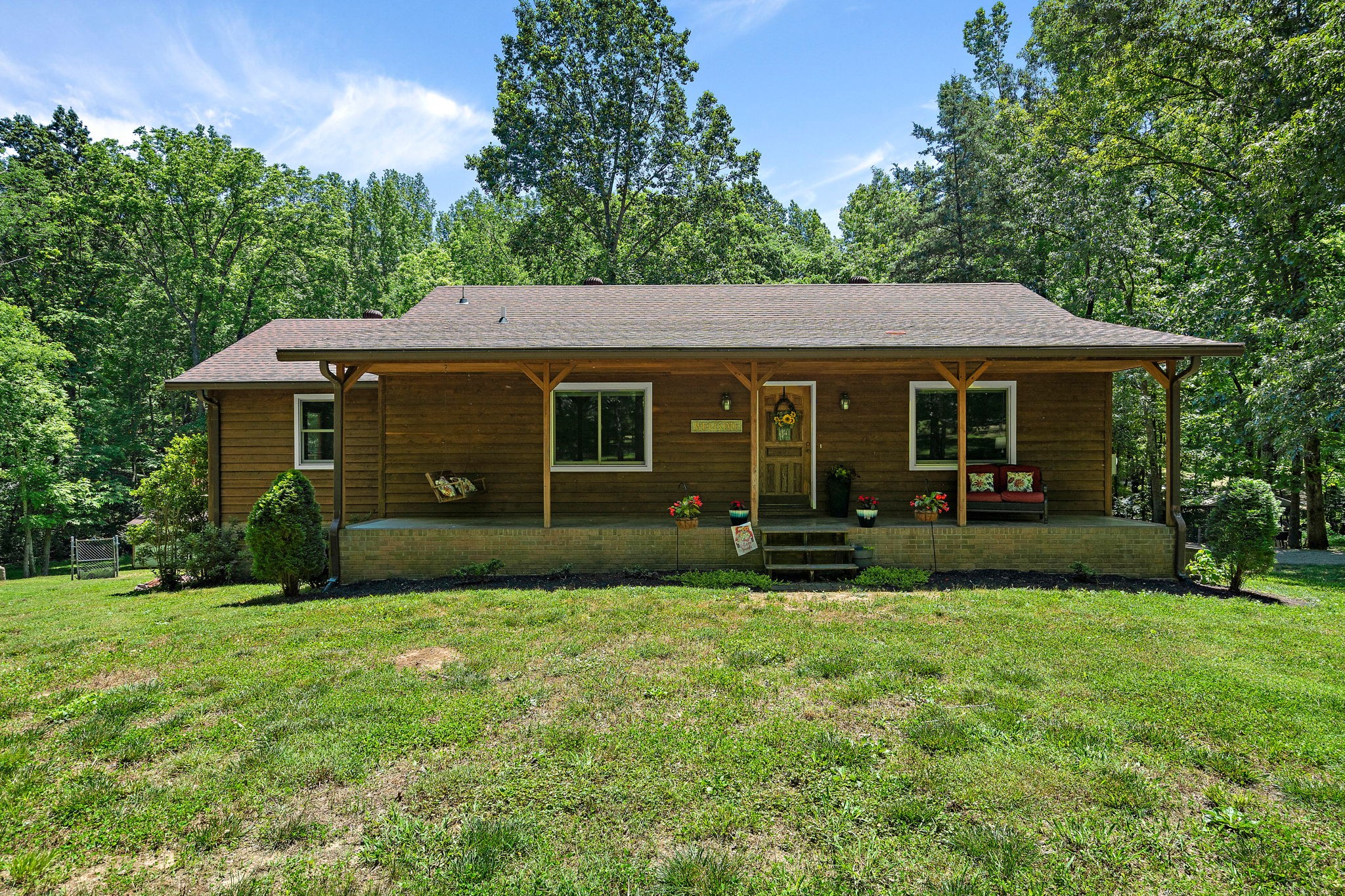 Image 3 of 28 For 137 Juniper Loop