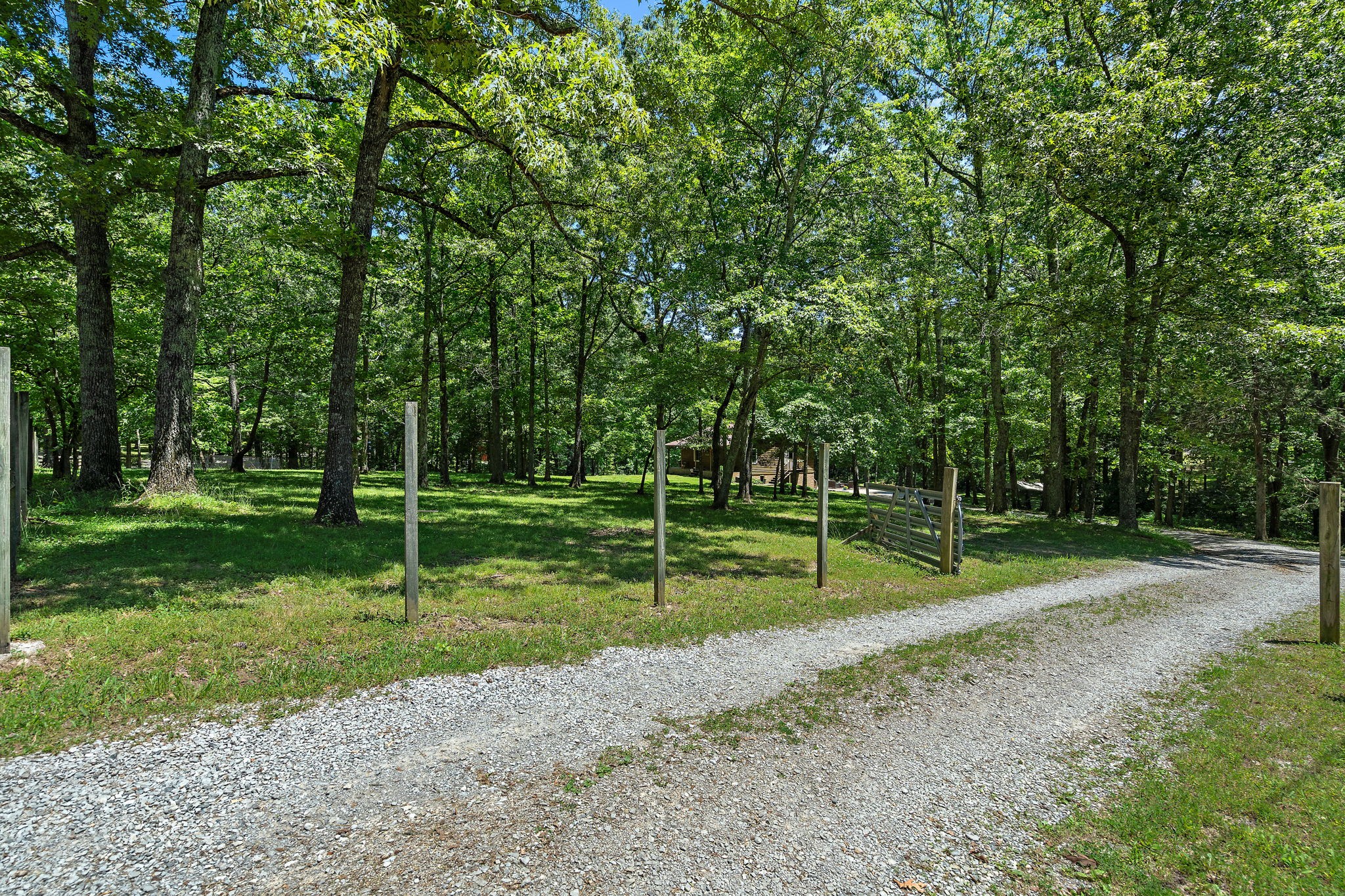 Image 4 of 28 For 137 Juniper Loop