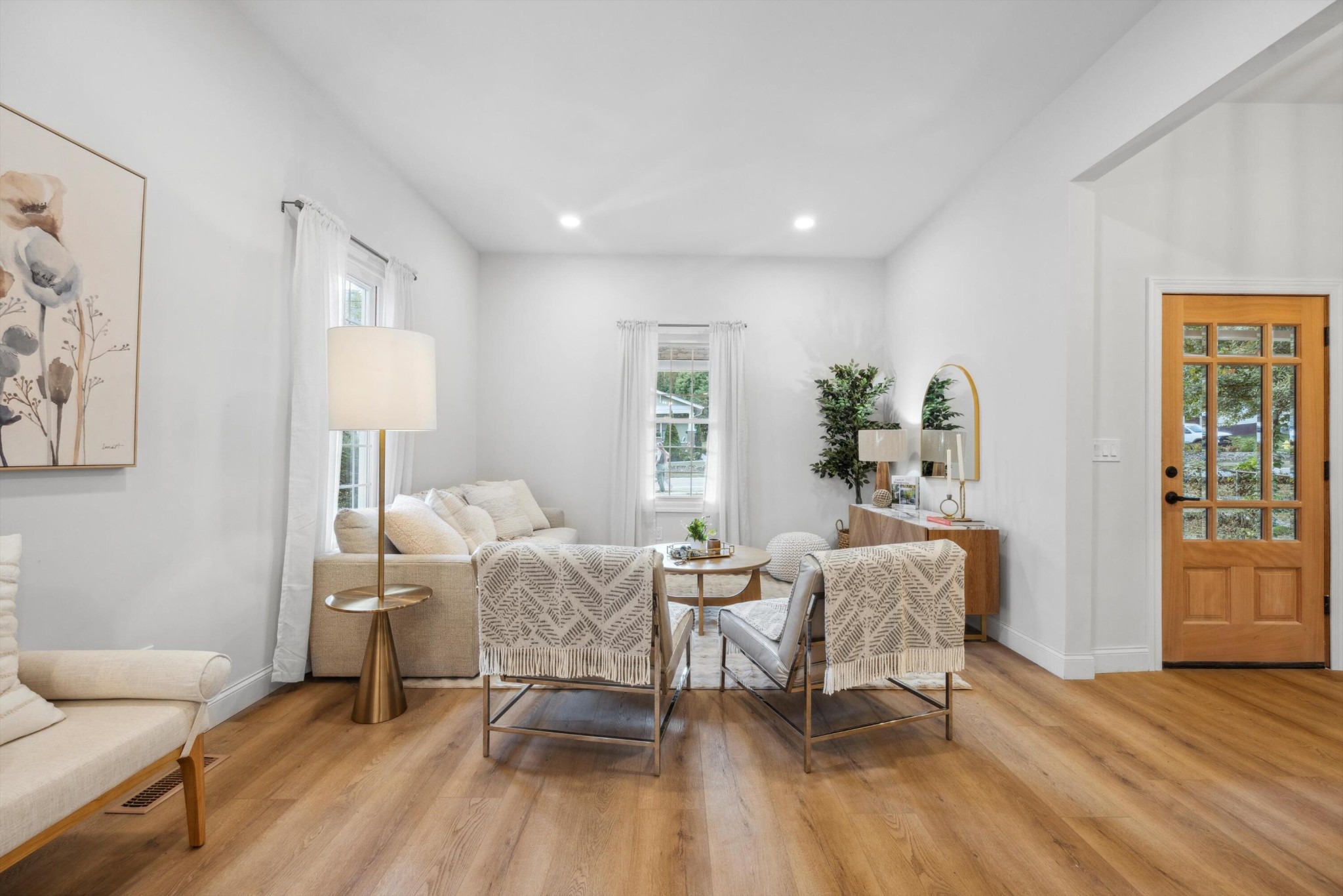 Image 5 of 27 For 4516 8th Street