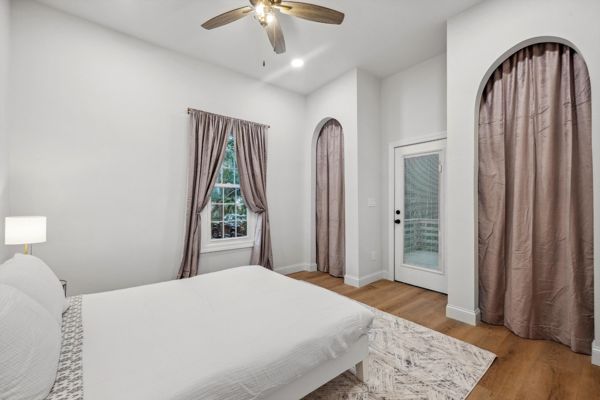 Image 9 of 27 For 4516 8th Street
