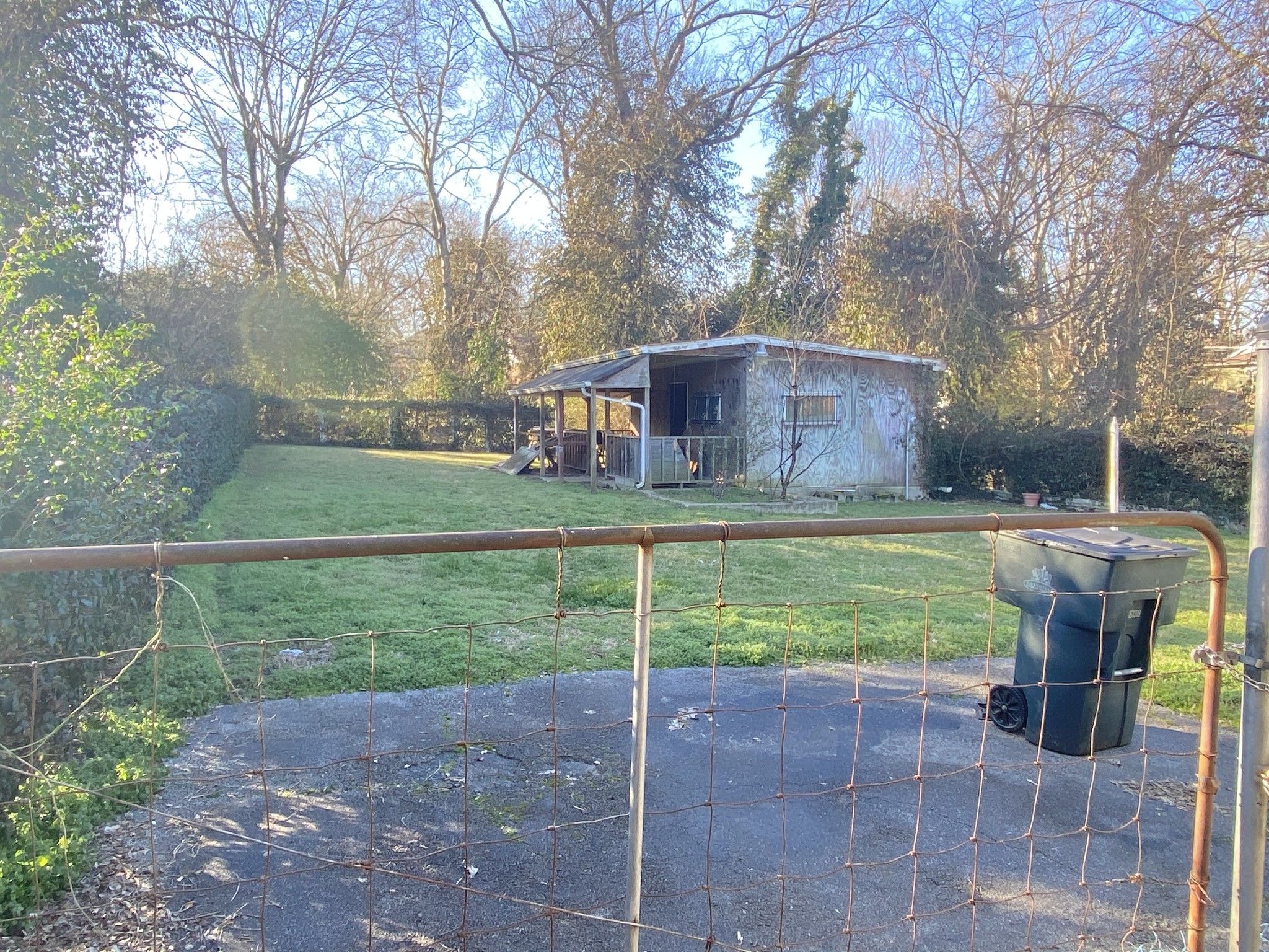 Listing photo id 0 for 11014 73rd Circle