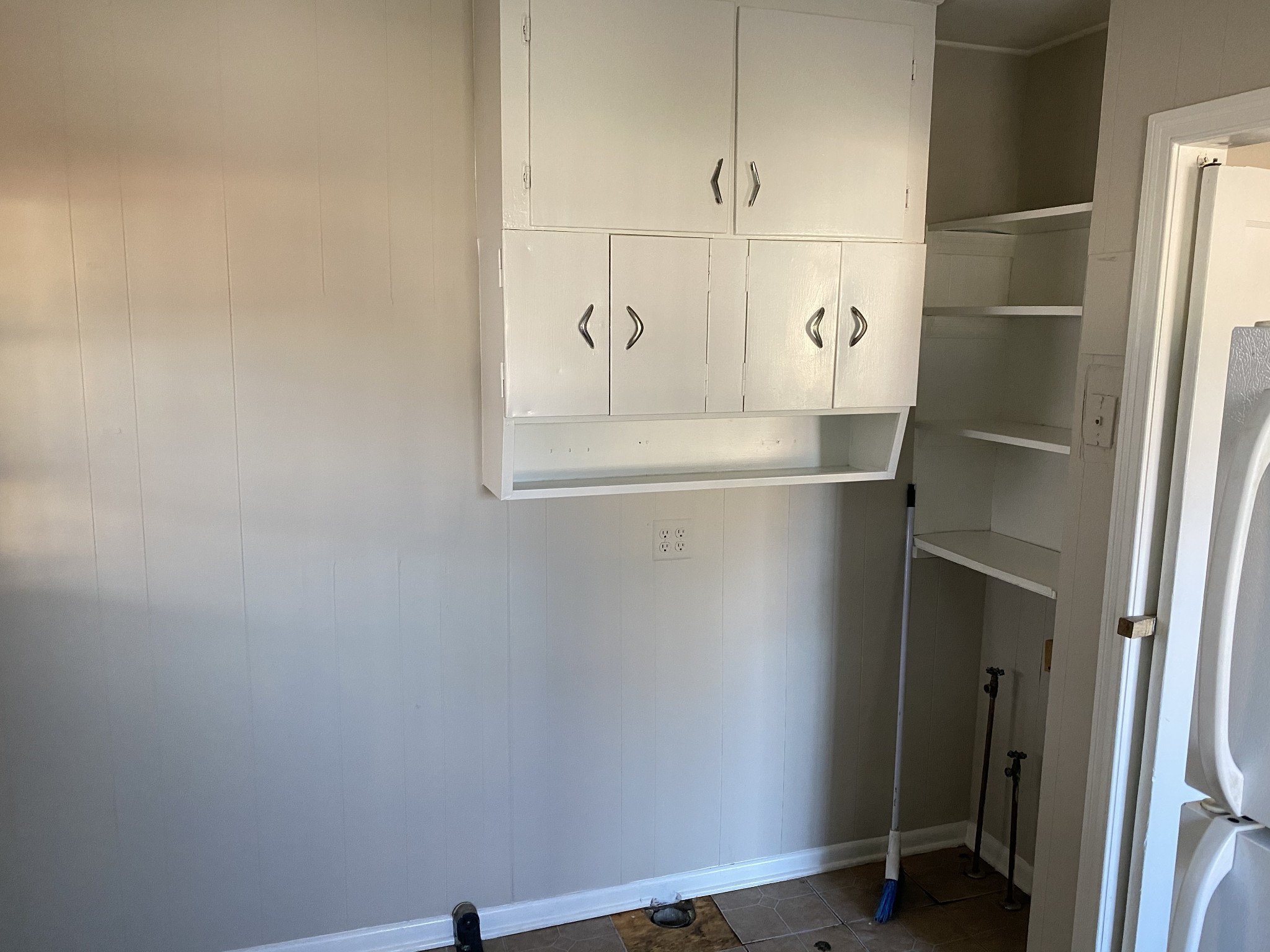 Listing photo id 5 for 11014 73rd Circle
