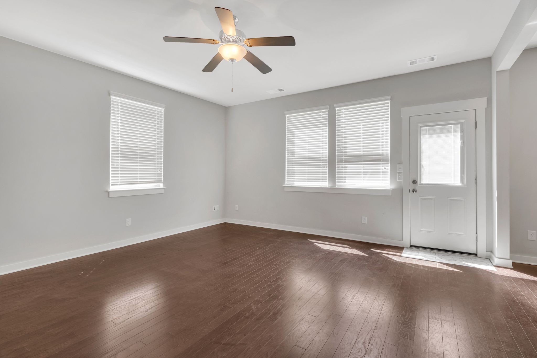 Image 10 of 35 For 2398 50th Avenue