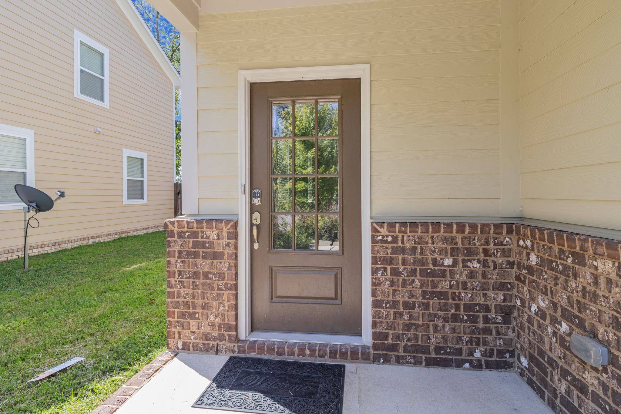 Image 4 of 35 For 2398 50th Avenue
