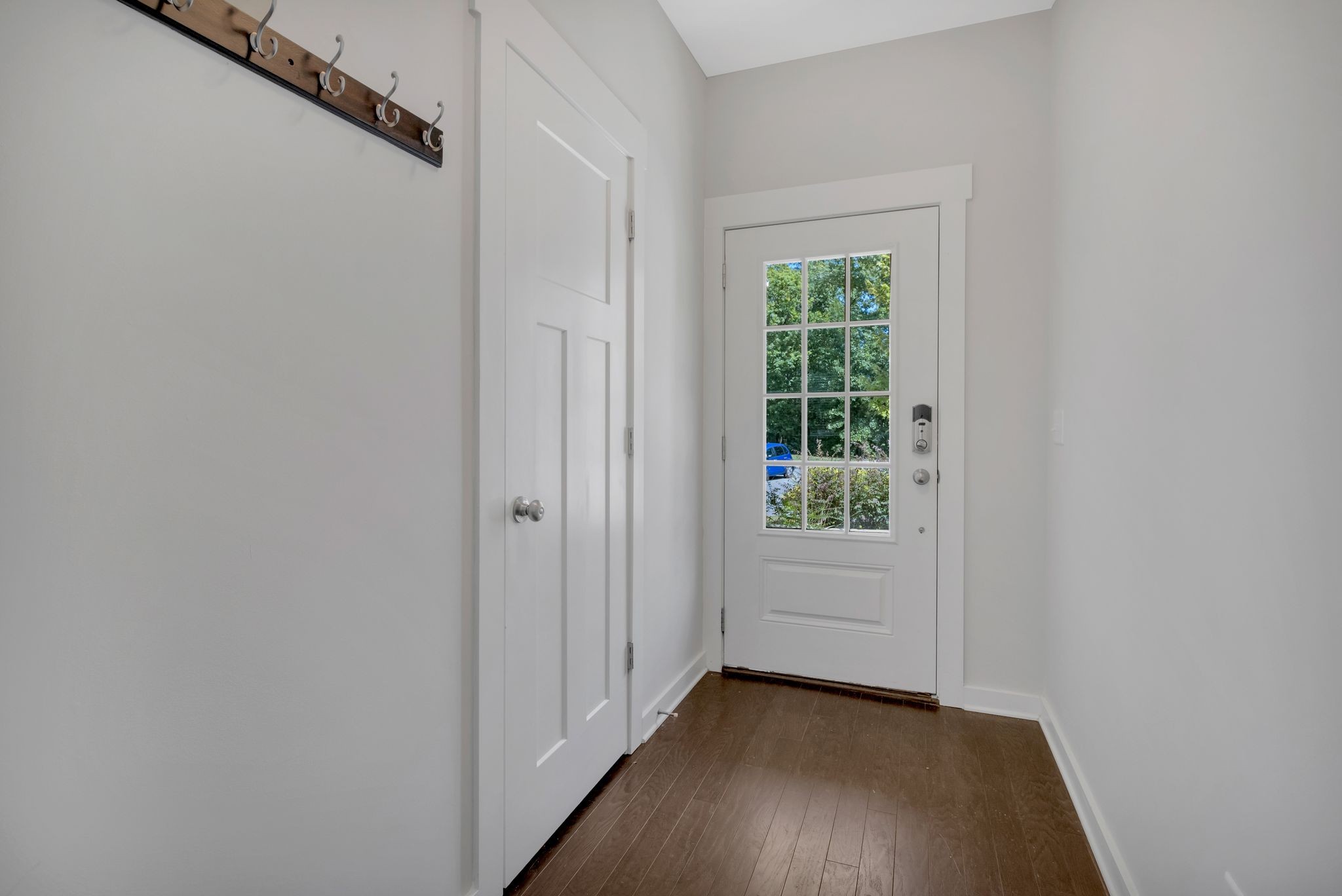 Image 6 of 35 For 2398 50th Avenue