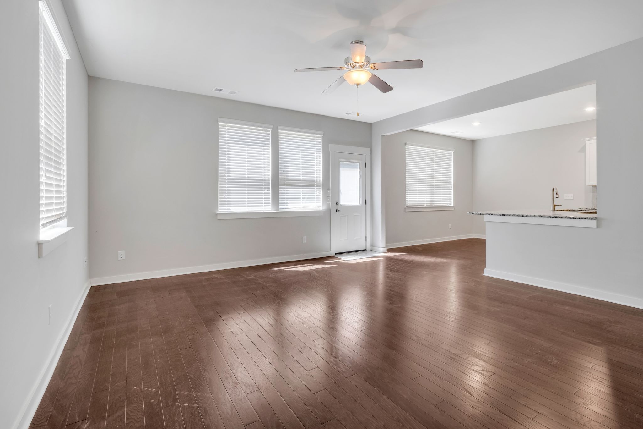 Image 7 of 35 For 2398 50th Avenue