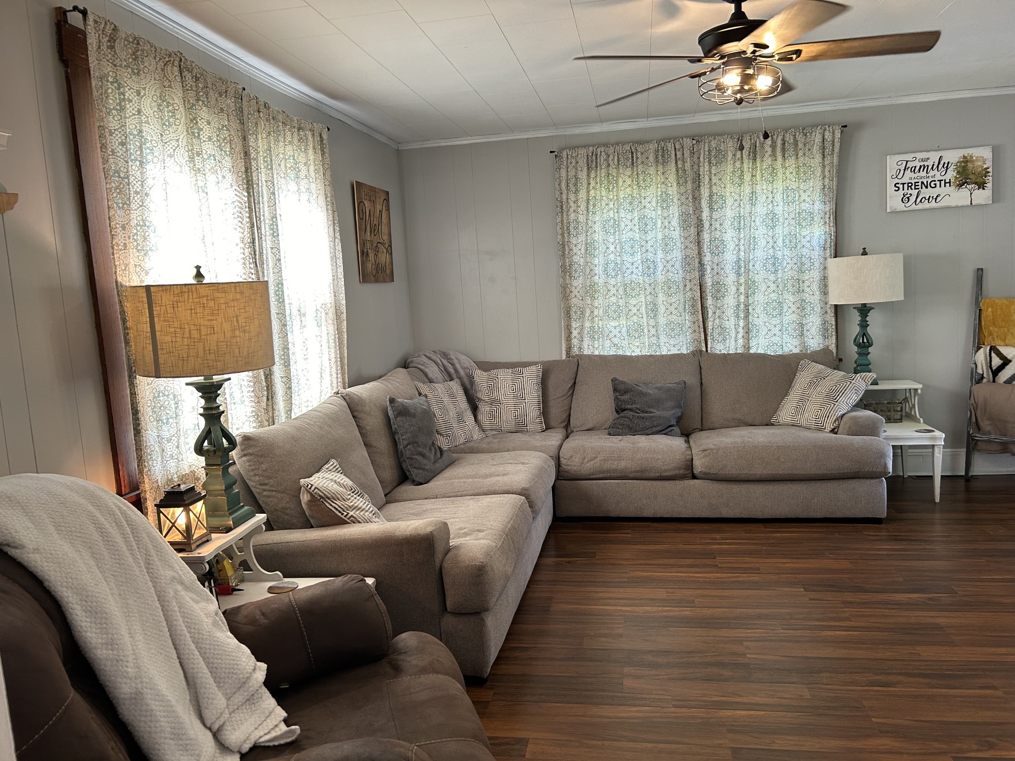 Image 3 of 4 For 1255 Silver Springs Boulevard