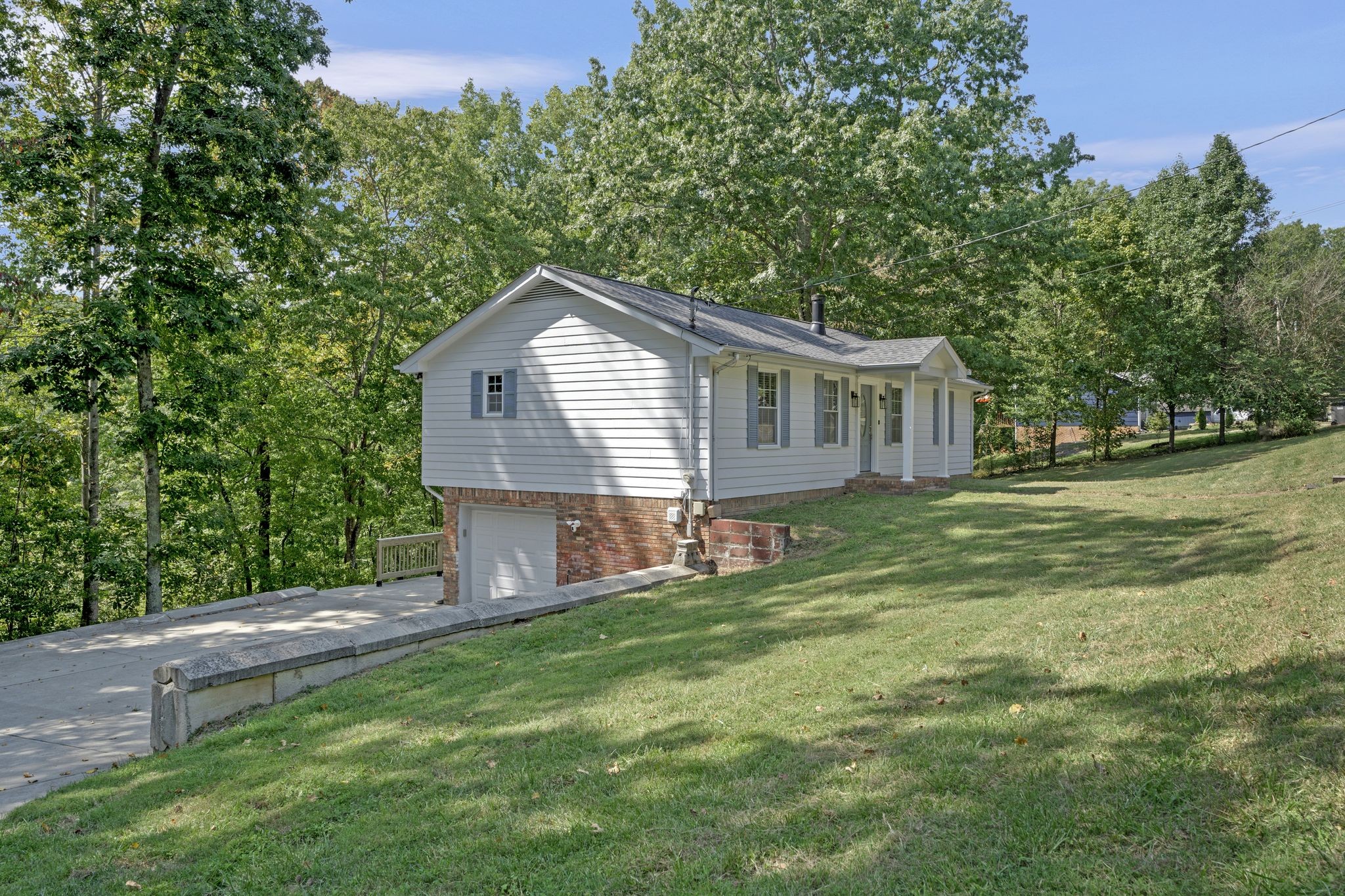 Image 3 of 17 For 1931 246th Terrace