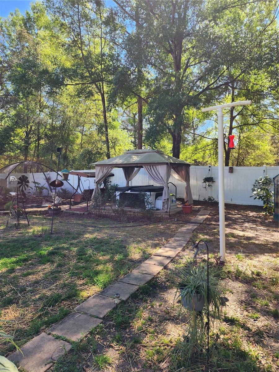 Image 43 of 45 For 528 Dandee Place