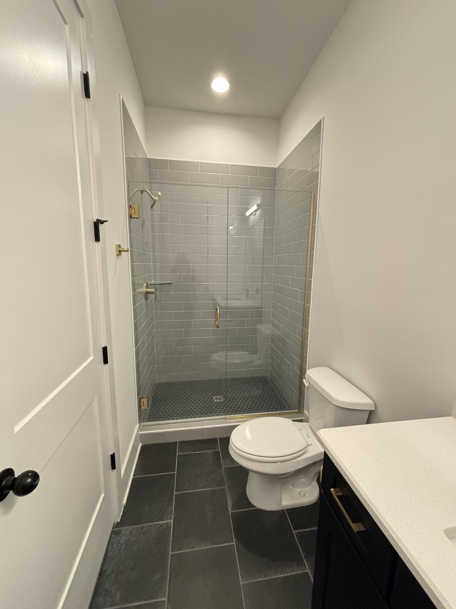 Image 20 of 28 For 707-709 26th Street