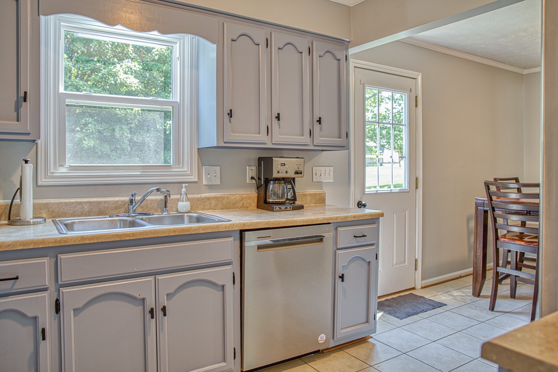 Image 11 of 70 For 5916 111th Place Road
