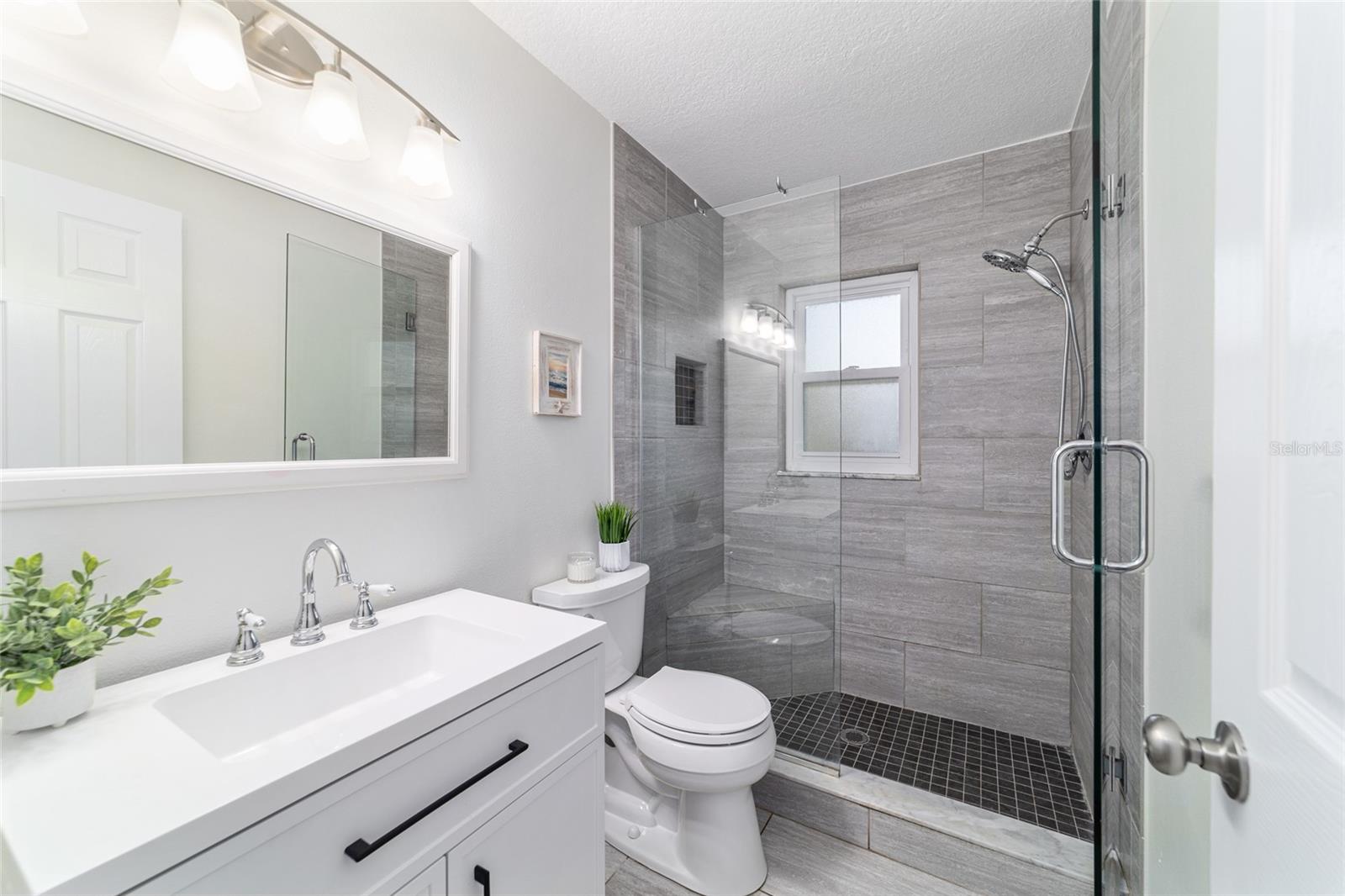 Image 36 of 70 For 5916 111th Place Road
