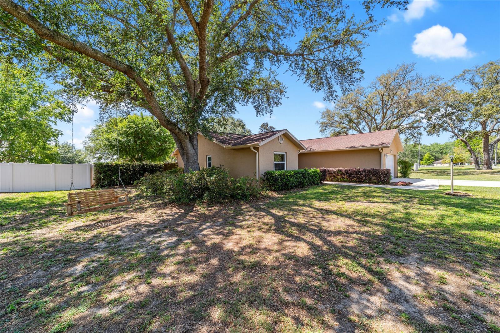 Image 48 of 70 For 5916 111th Place Road