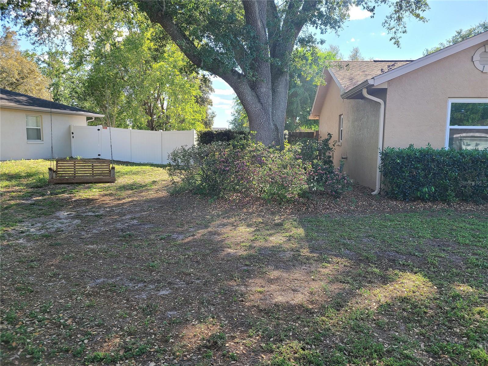 Image 49 of 70 For 5916 111th Place Road