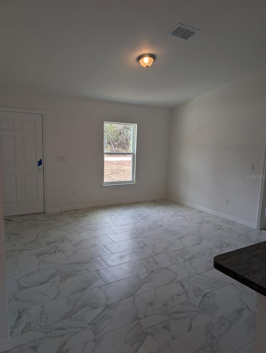 Image 2 of 7 For 10851 136th Avenue