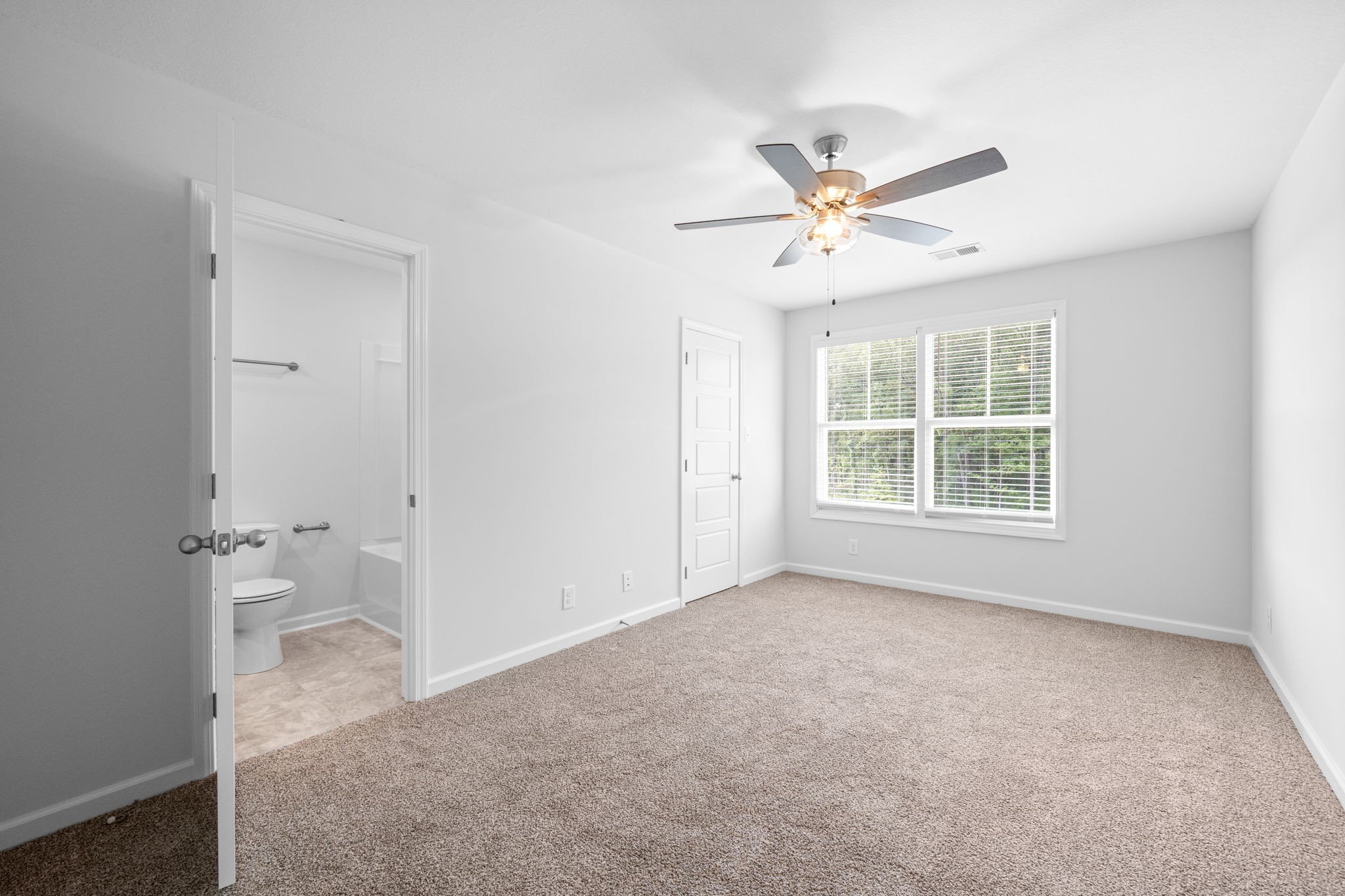 Image 15 of 19 For 15099 29th Terrace Road