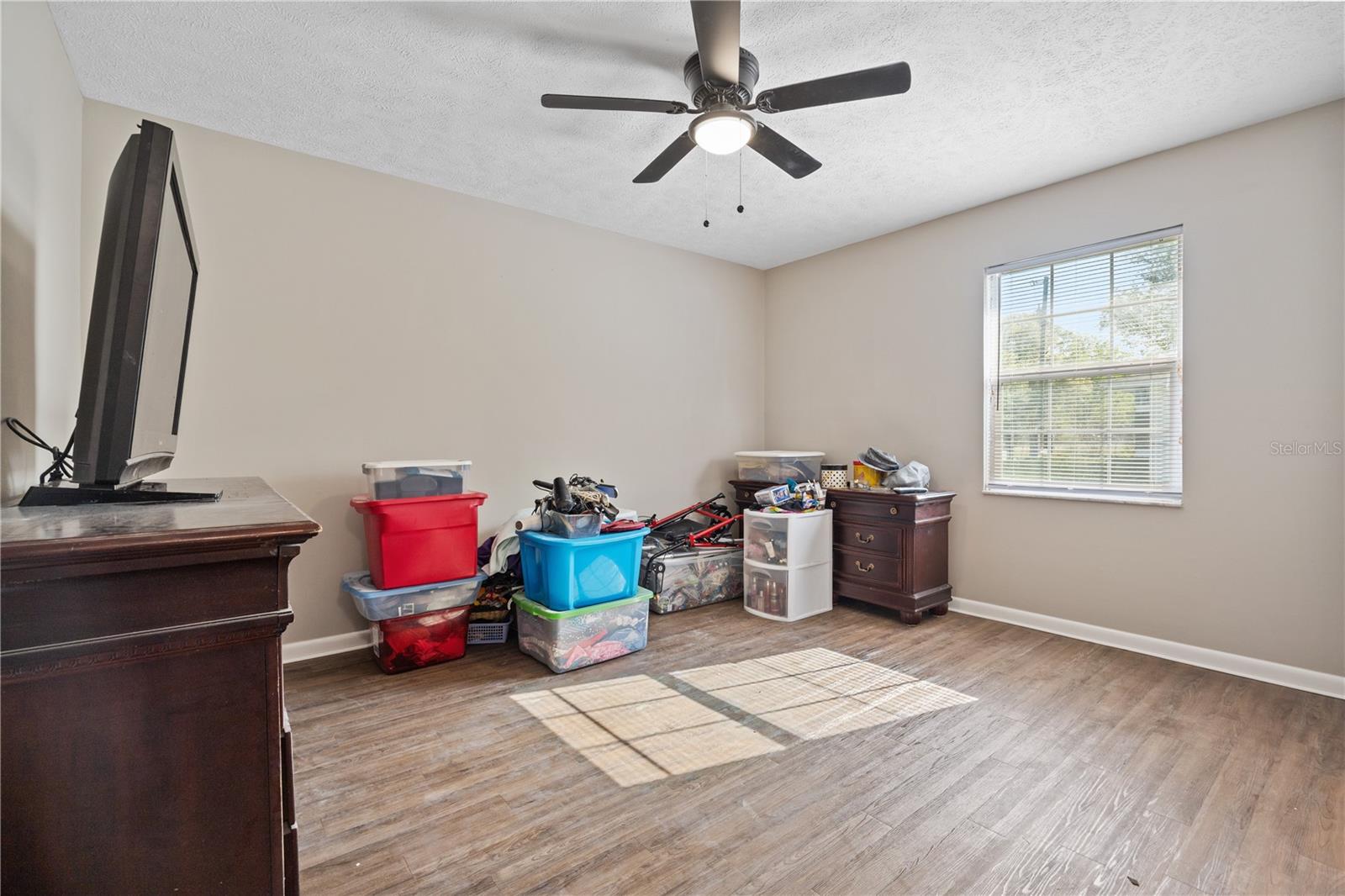 Image 22 of 30 For 251 59th Avenue