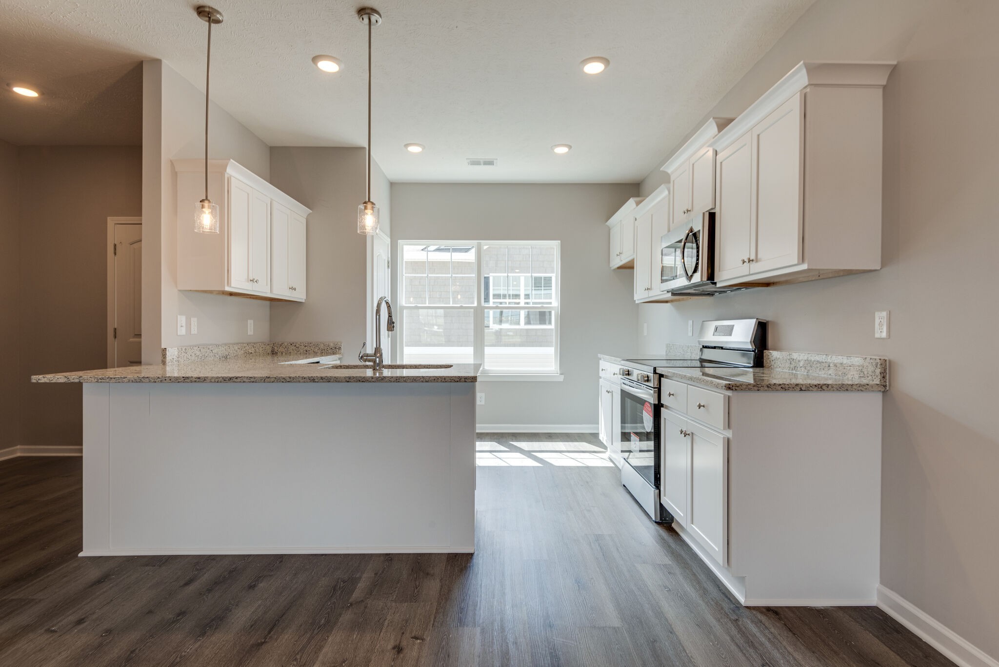 Listing photo id 11 for 397 Homeway Loop
